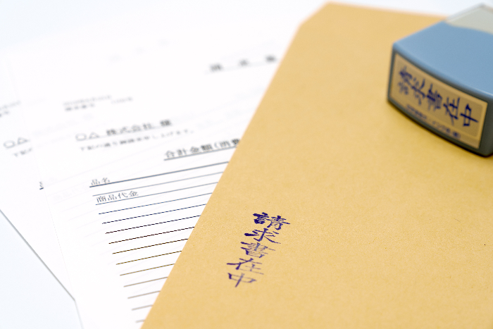 ビジネスで請求書を封筒に入れる際に気を付けることを紹介します オリジナル封筒 紙袋 印刷の知恵袋